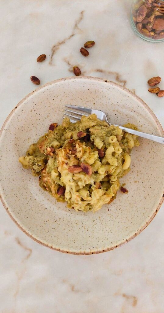 Gratinado de Frango Receita Deliciosa com Massa e Molho de Brócolos