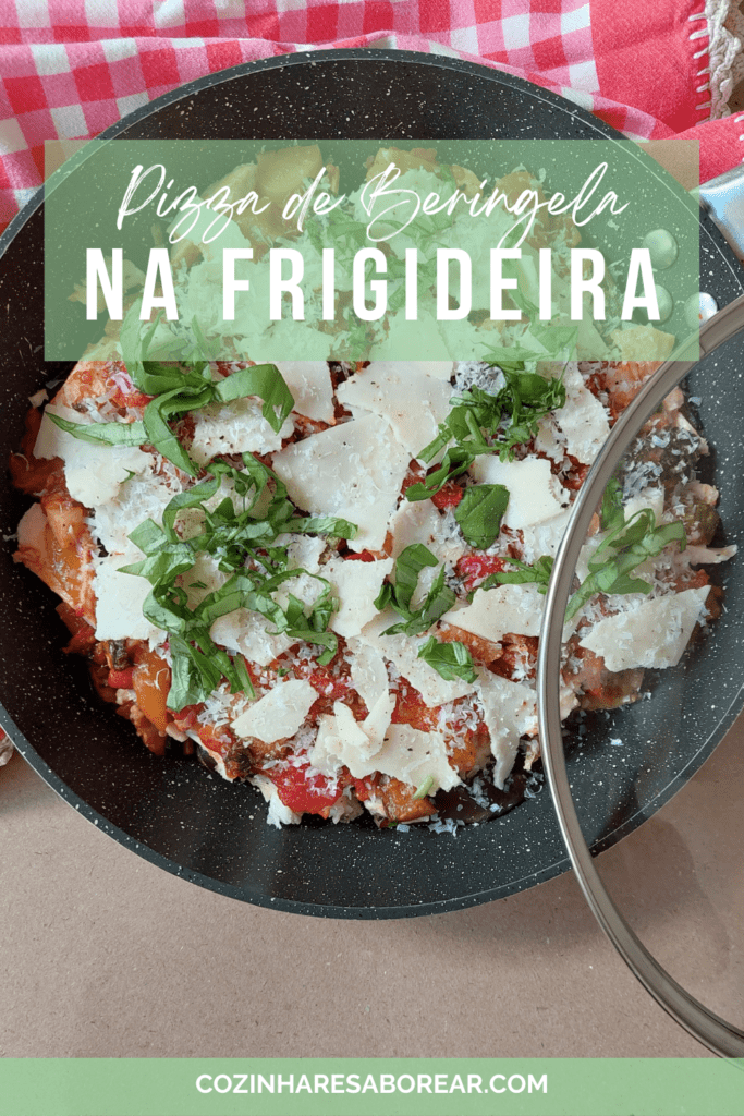 Pizza de beringela na frigideira com sobras de peixe