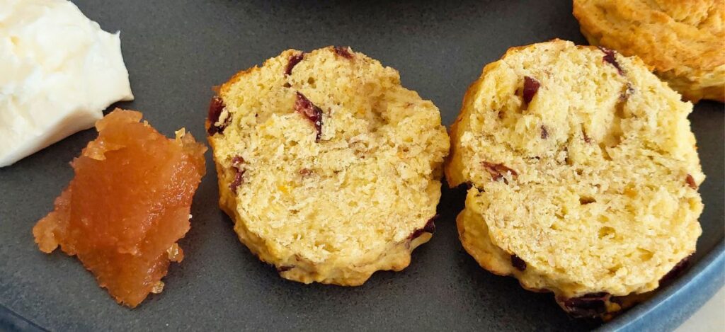 Desfrute de Momentos Deliciosos com Nossos Scones de Limão