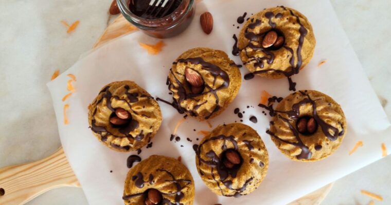 Receita de mini Bolo de Cenoura Sem Açúcar Saúde e Sabor em Cada Fatia