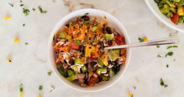 Salada de Carne Picada, Milho e Feijão-preto para marmita