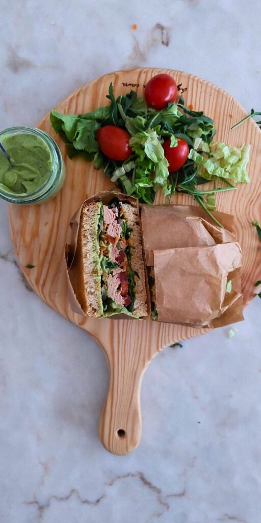 Sandwich de Atum com Maionese Saudável para marmita