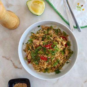 refeição saudável pronta e comer arroz frito