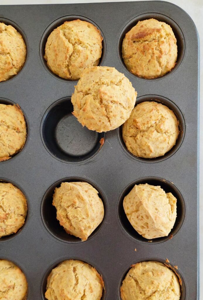 Queques pão de milho rápidos e fáceis Cornbread