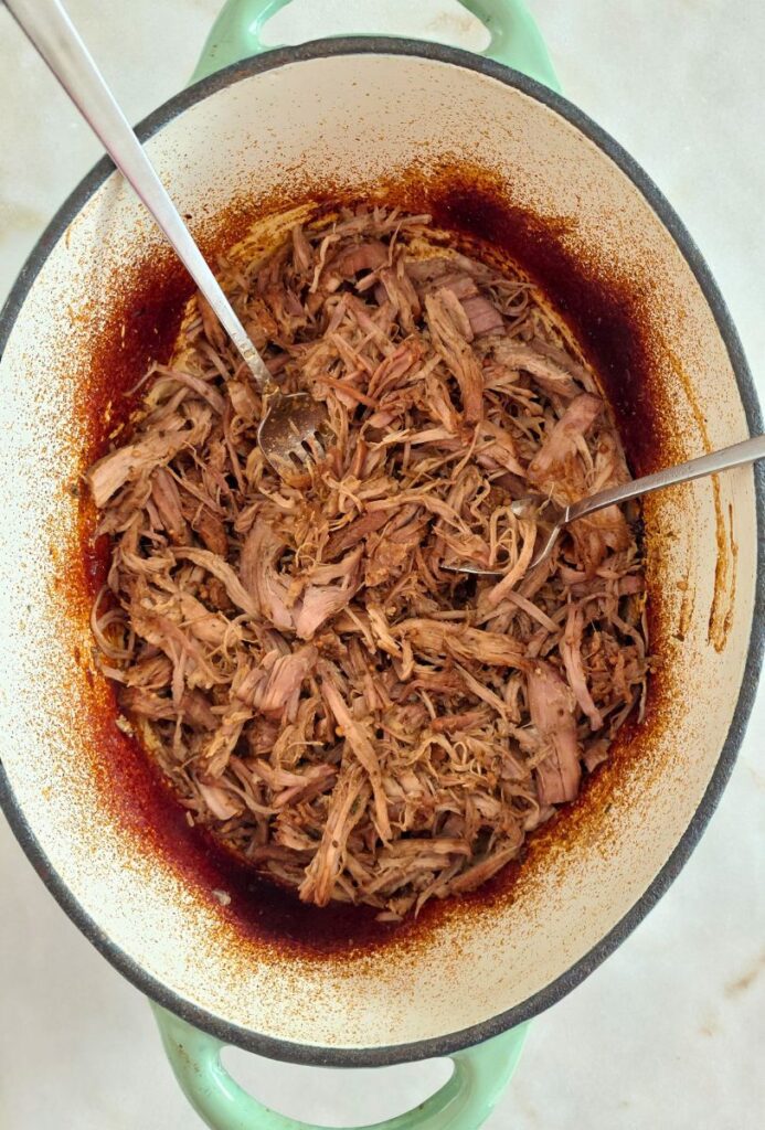 Receita saudável Cachaço desfiado no forno Carnitas