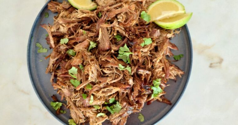 Cachaço desfiado no forno | Carnitas