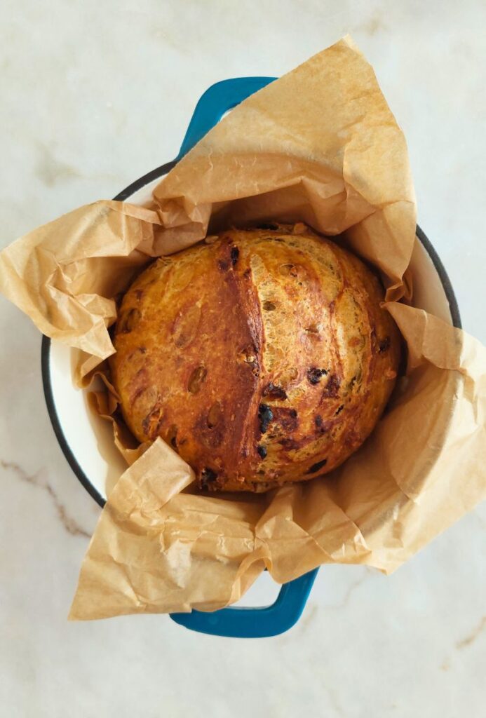 receita fácil de Pão de diospiro com passas e nozes Sem amassar