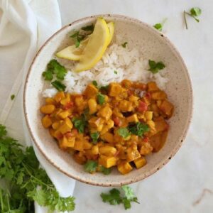 Receita fácil de Caril de Tofu e Feijão Branco