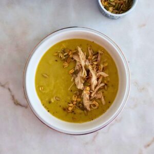 Receita de Sopa de brócolos com frango fácil e rápida