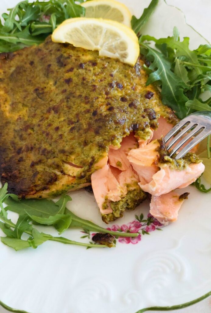 Receitas Simples e Dicas de organizaçãoSalmão com Pesto na airfryer