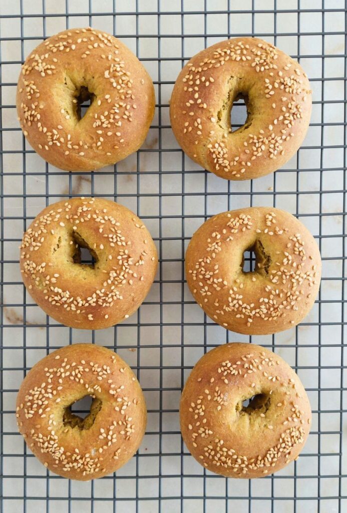 Receita de Bagels de abacate fáceis e rápidos