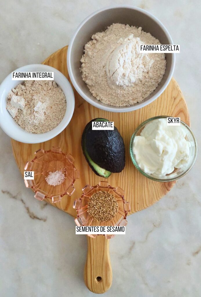_ingredientes Receita de Pequeno-almoço saudável proteico e nutritivo pão sem amassar